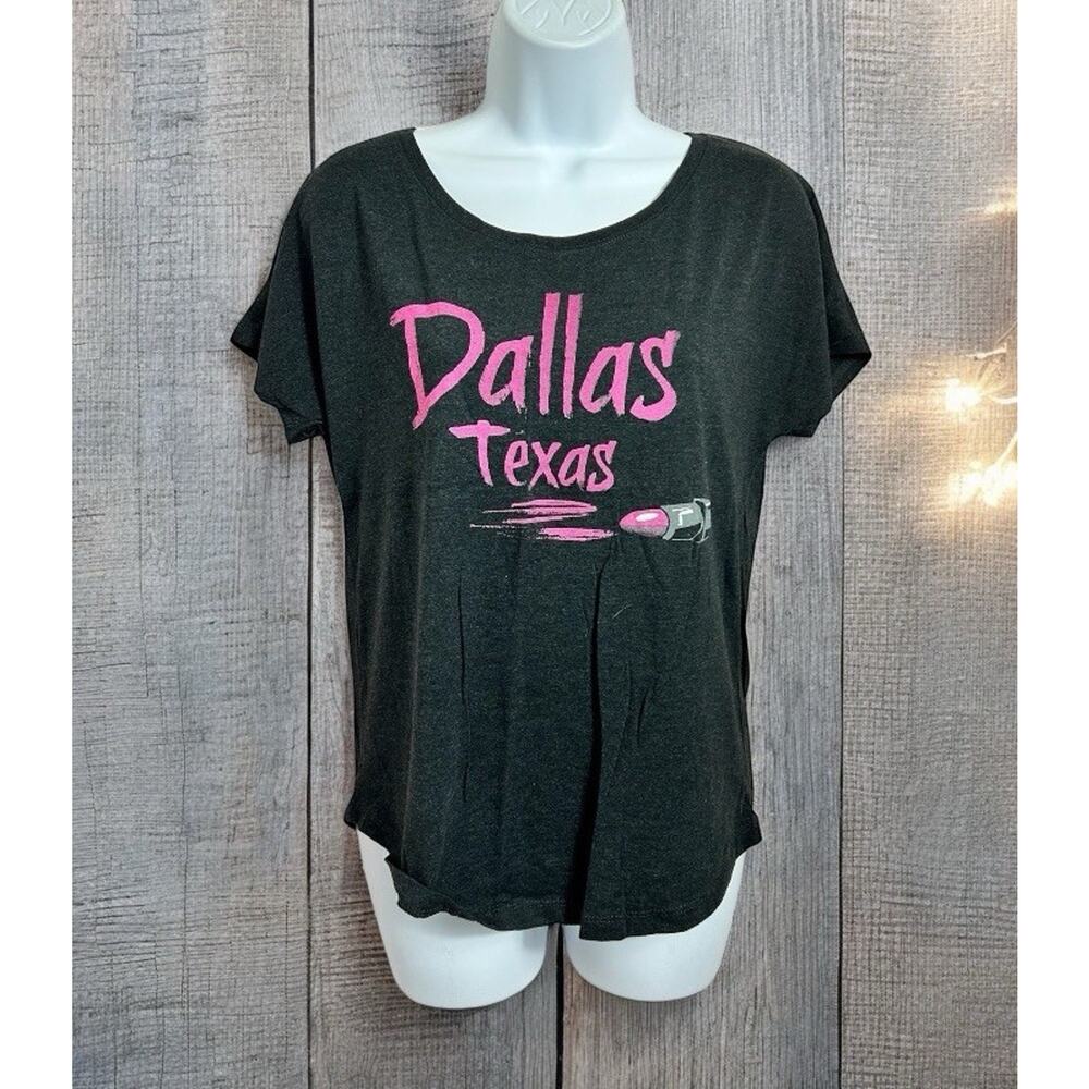 Next Level Dallas Texas Black Tee Size Small Lipstick Short Dolman Sleeve New